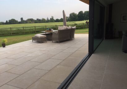 Dijon TUMBLED & Brushed External Calibrated Limestone 900x600x25mm