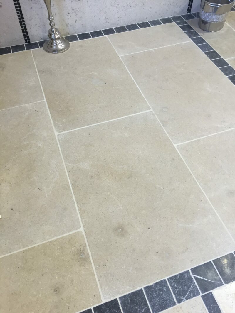 Jericho Tumbled Limestone 900x600x15 - Image 3