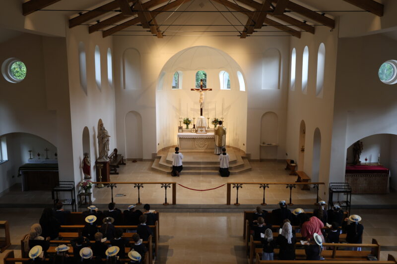 Heritage Tumbled Limestone 900x600x15 only £35 +vat. Other sizes available from £29+vat - Image 5