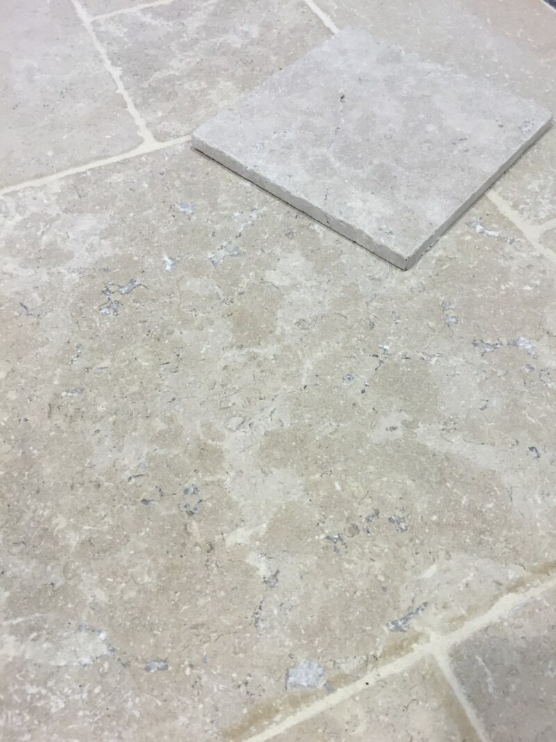 Heritage Tumbled Limestone 900x600x15 only £35 +vat. Other sizes available from £29+vat - Image 5