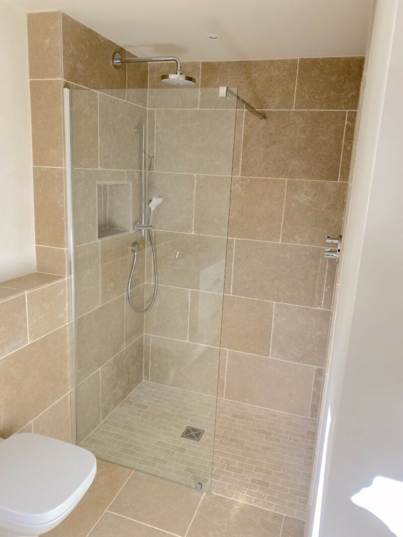 Heritage Tumbled Limestone 900x600x15 only £35 +vat. Other sizes available from £29+vat - Image 2